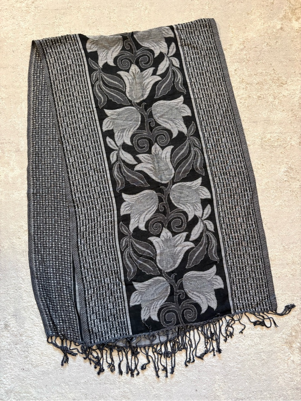 Woven Tapestry Oversized Grey Black & White Tulip Patterned Scarf W/Fringe Ends